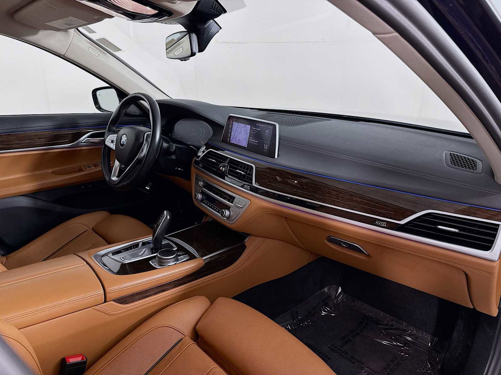 Used 2020 BMW 740i xDrive w/ Premium Package AWD/4WD image 31
