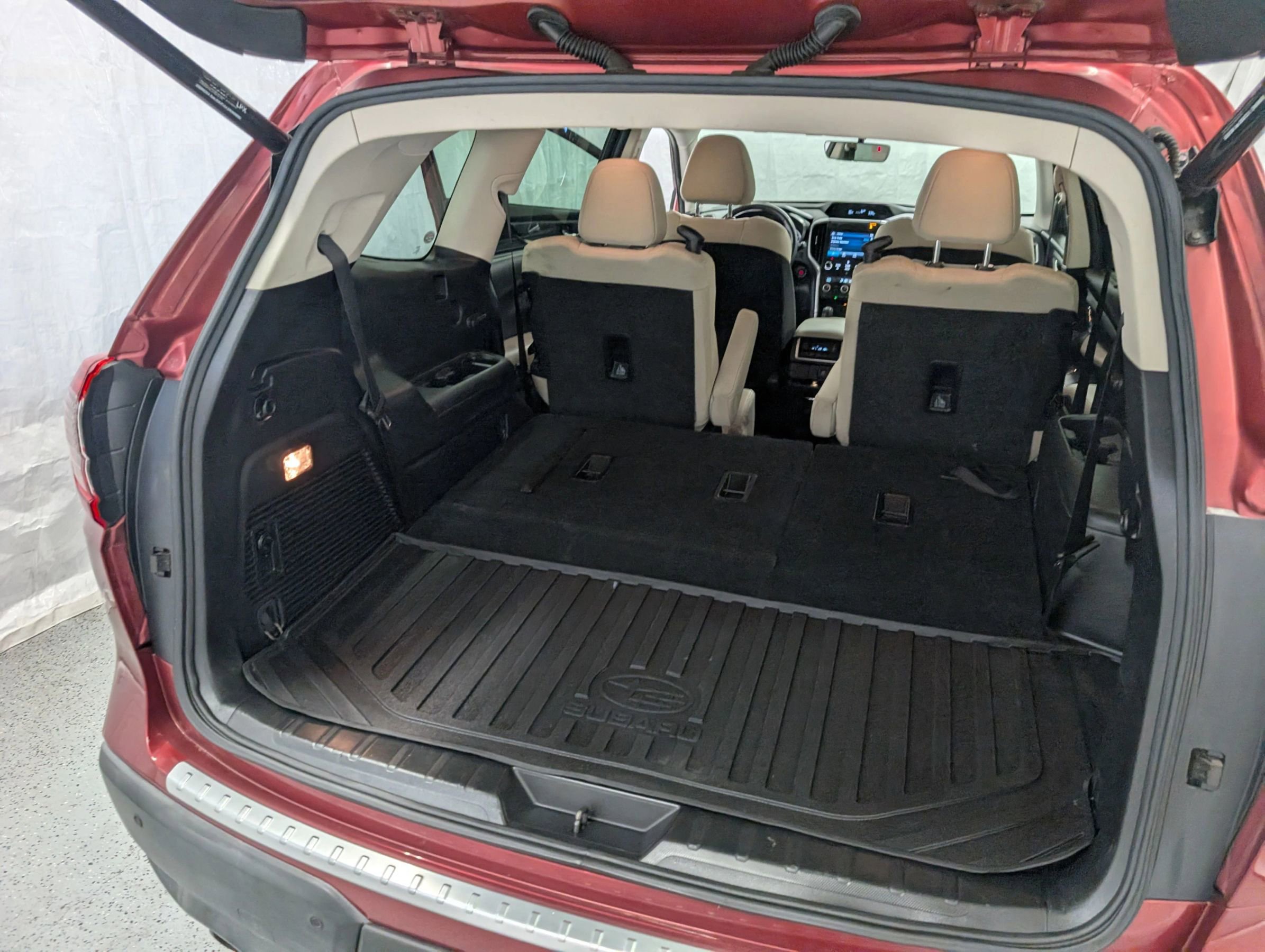 Used 2019 Subaru Ascent Premium image 33