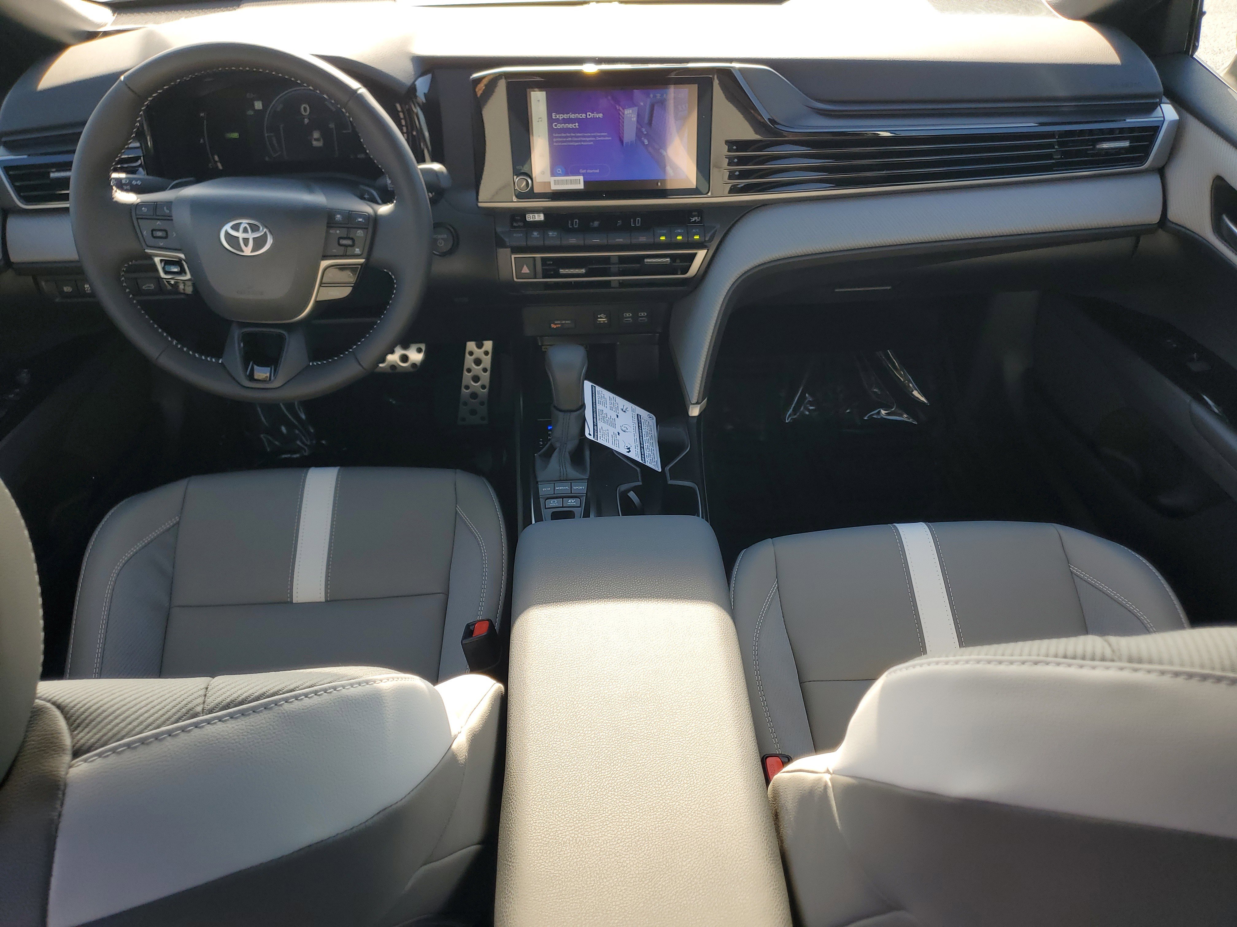 New 2026 Toyota Camry SE FWD image 14