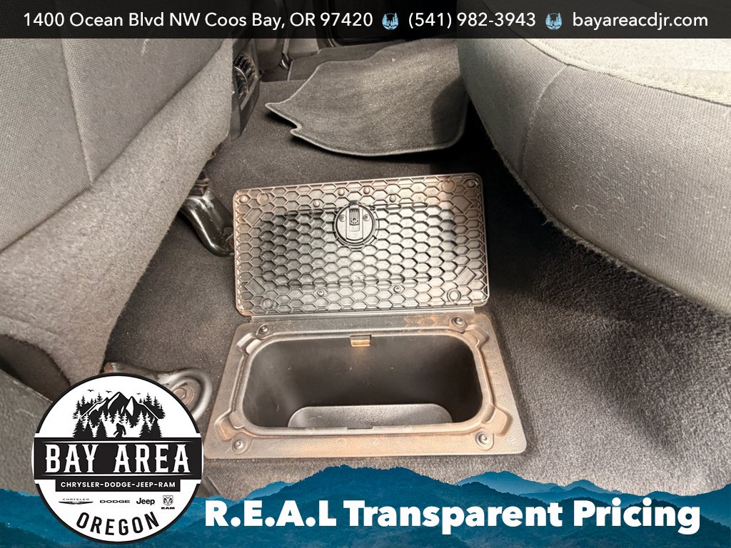 Used 2021 RAM 1500 Classic SLT AWD/4WD image 24