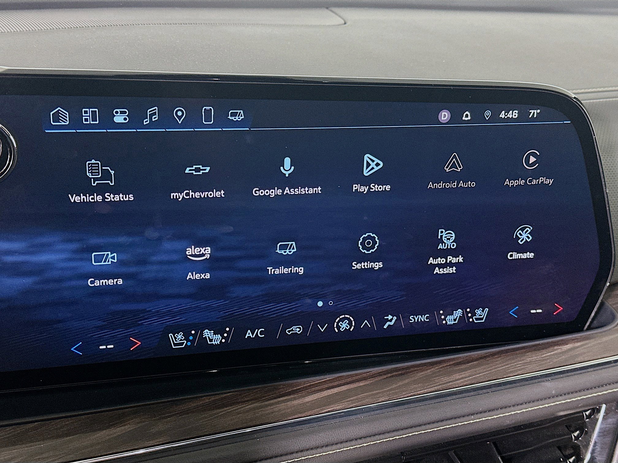 Used 2025 Chevrolet Tahoe Premier image 21