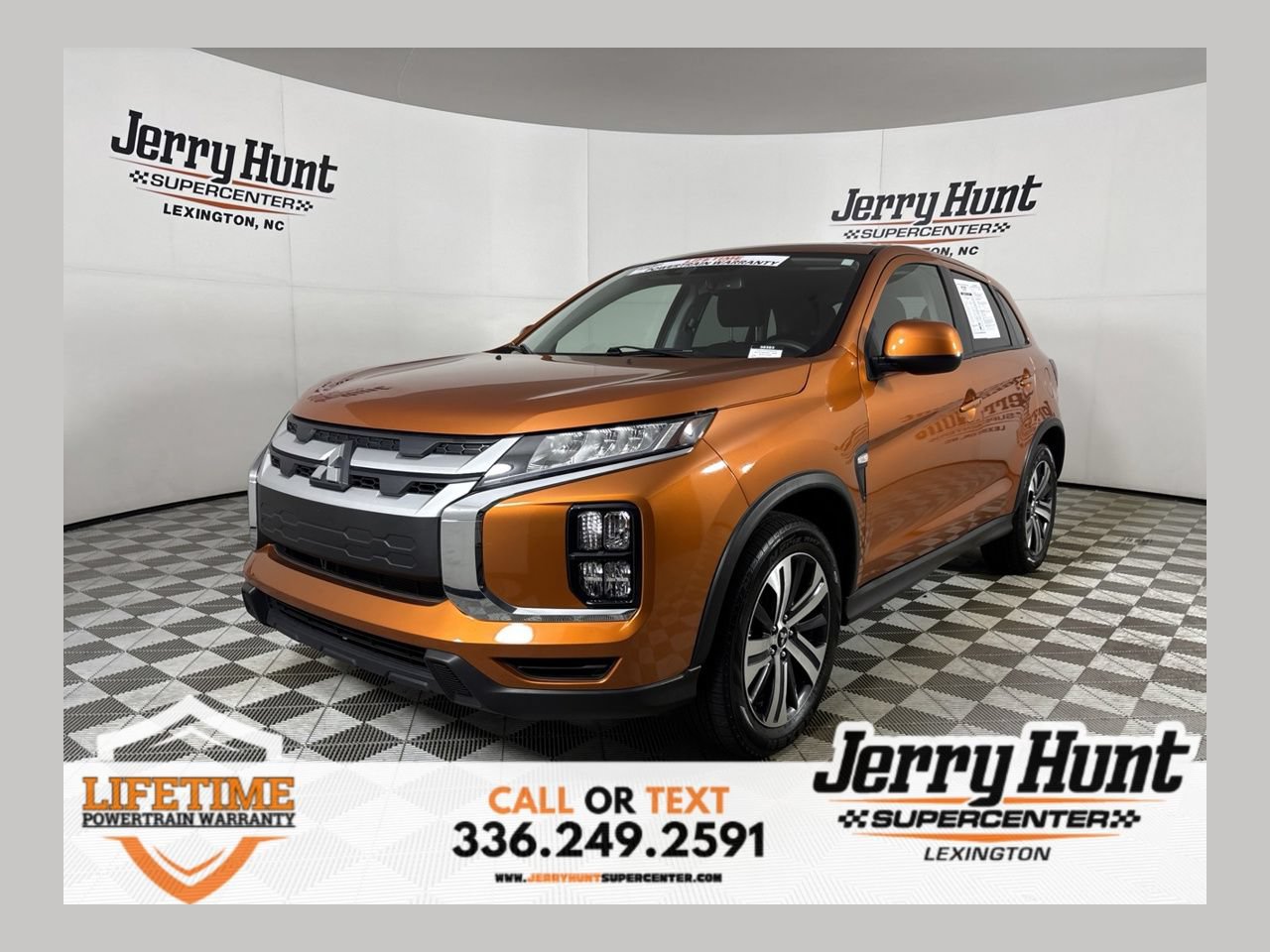Used 2025 Mitsubishi Outlander Sport ES AWD/4WD image 1
