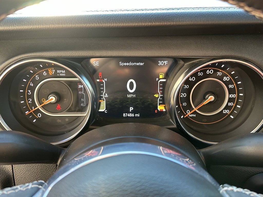 Used 2021 Jeep Gladiator Overland w/ Popular Equipment Package image 22