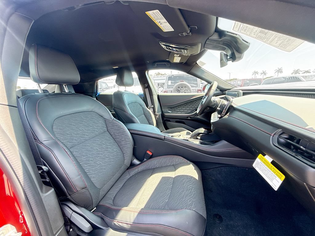 New 2026 Dodge Charger R/T w/ Driver Convenience Group AWD/4WD image 31