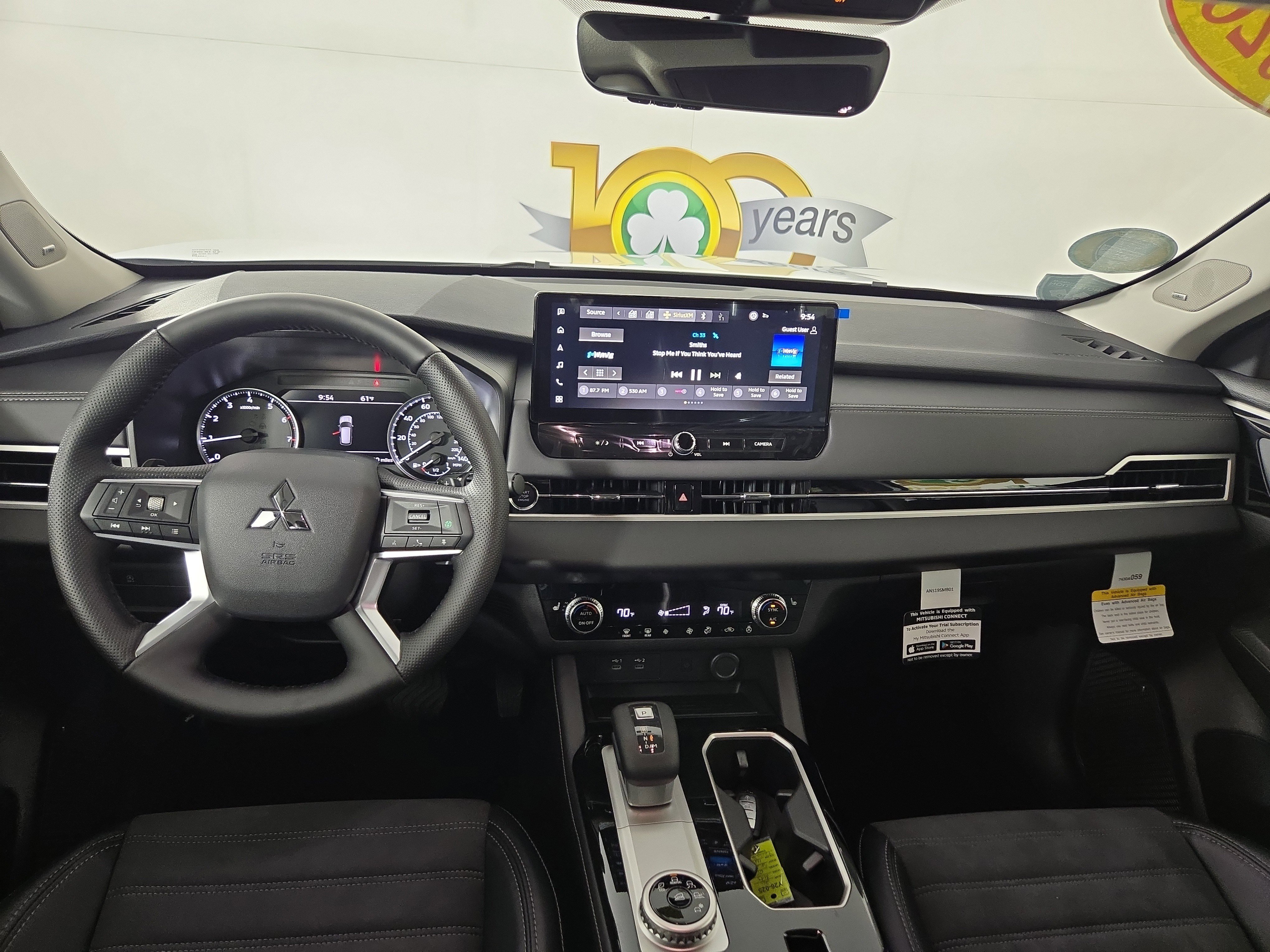 New 2026 Mitsubishi Outlander SE image 13