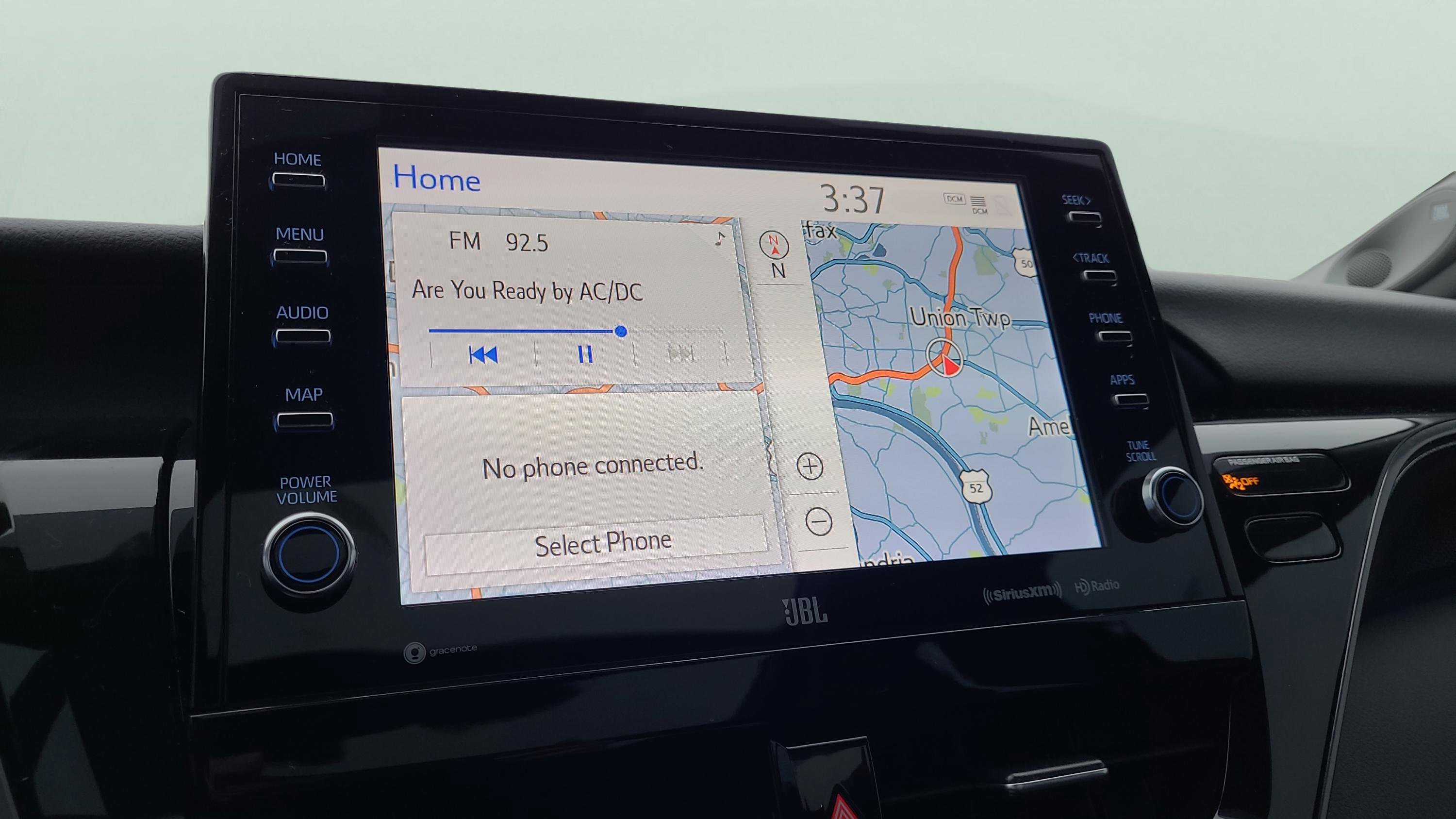 Used 2023 Toyota Camry XSE image 21