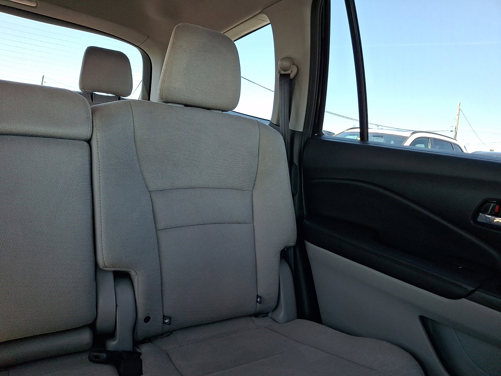 Used 2016 Honda Pilot EX image 16