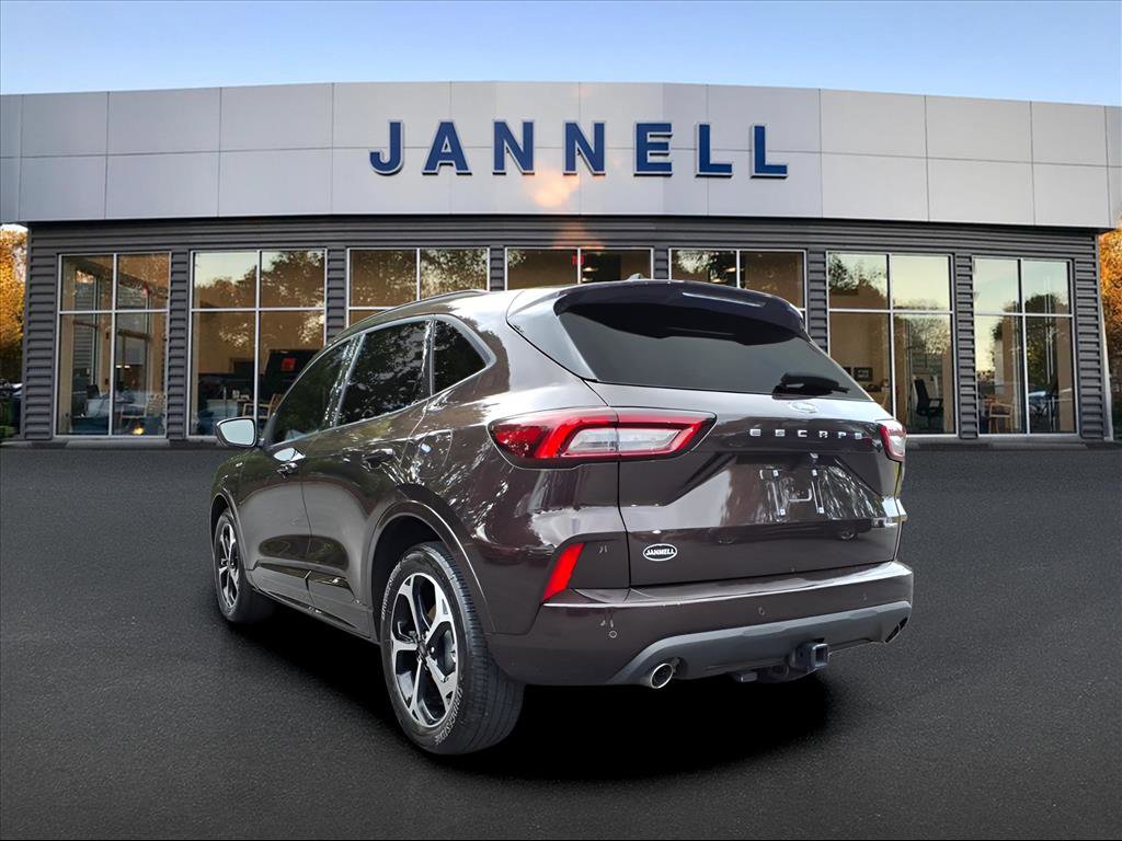 Used 2023 Ford Escape ST-Line Select w/ Tech Pack #2 image 7