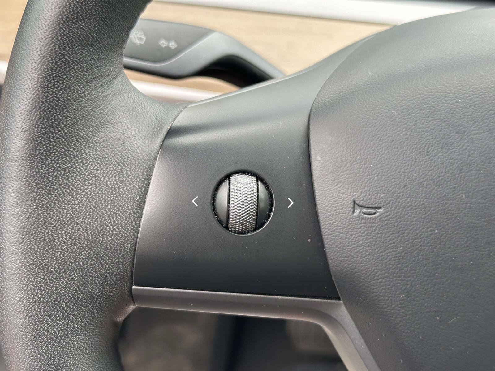 Used 2023 Tesla Model 3 Standard Range RWD image 23