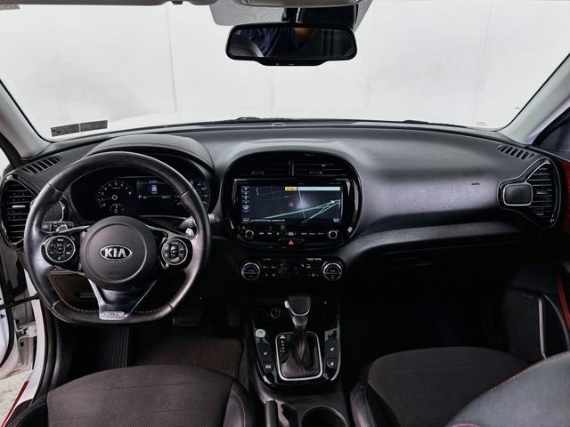 Used 2021 Kia Soul Turbo FWD image 19