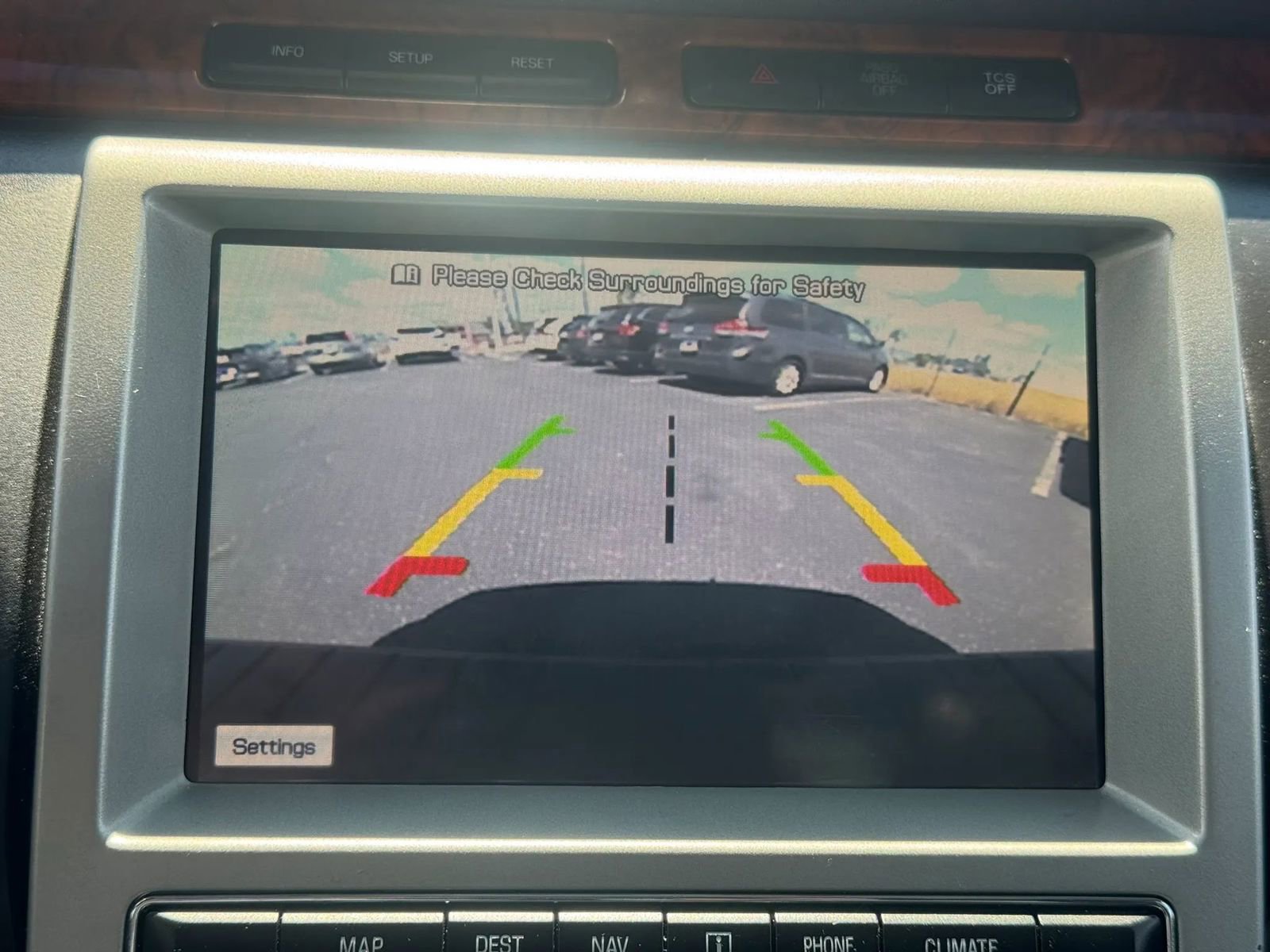 Used 2011 Ford Flex Limited image 38