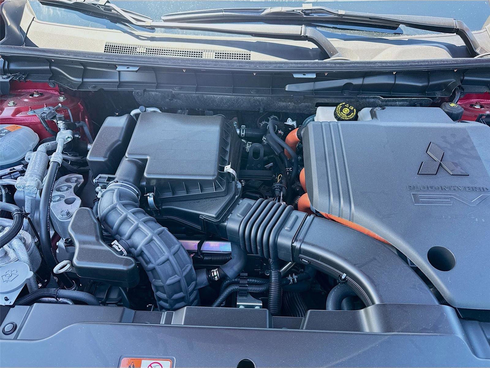 New 2025 Mitsubishi Outlander SEL image 31