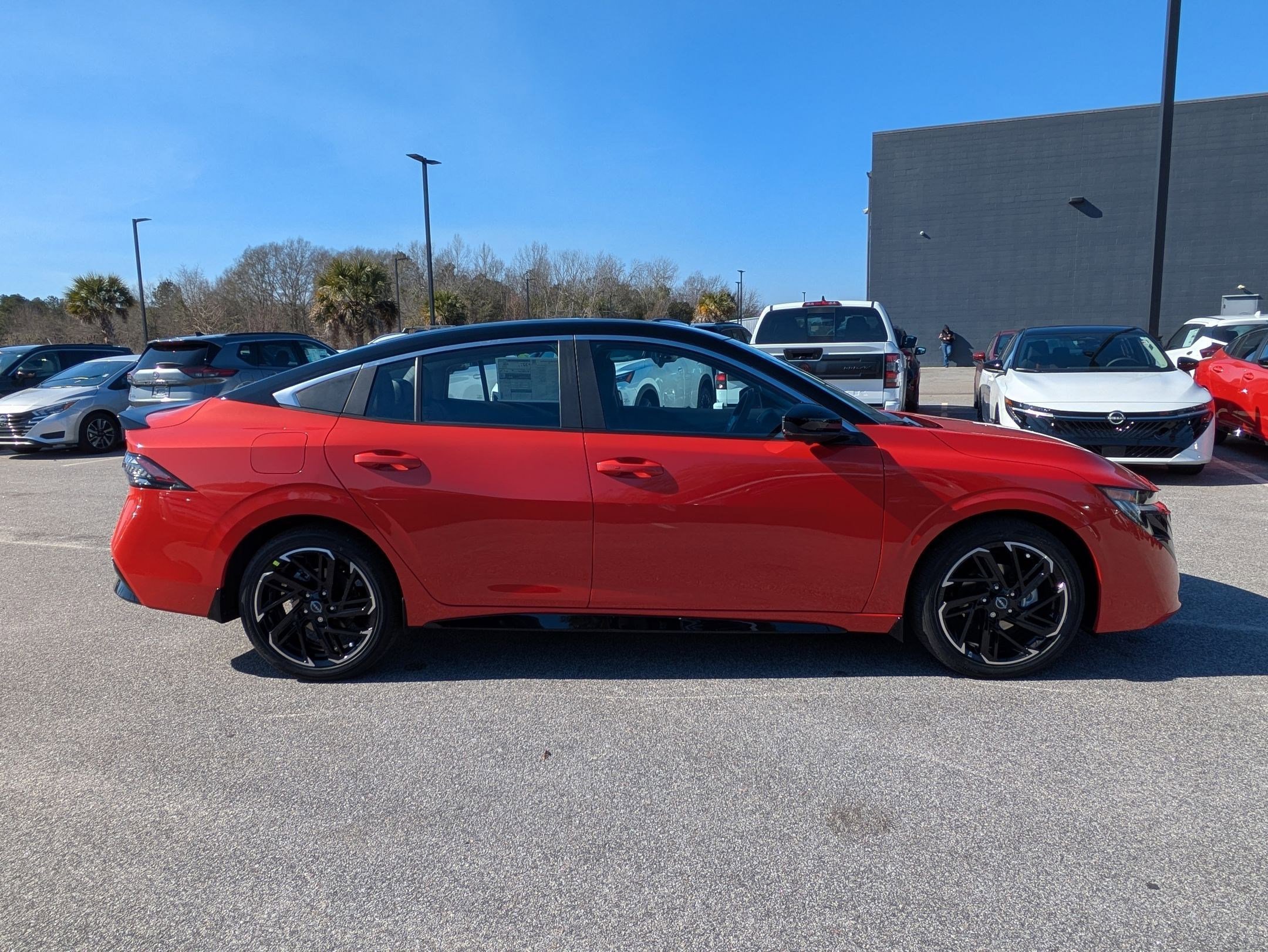New 2026 Nissan Sentra SR w/ SR Premium Package FWD image 2