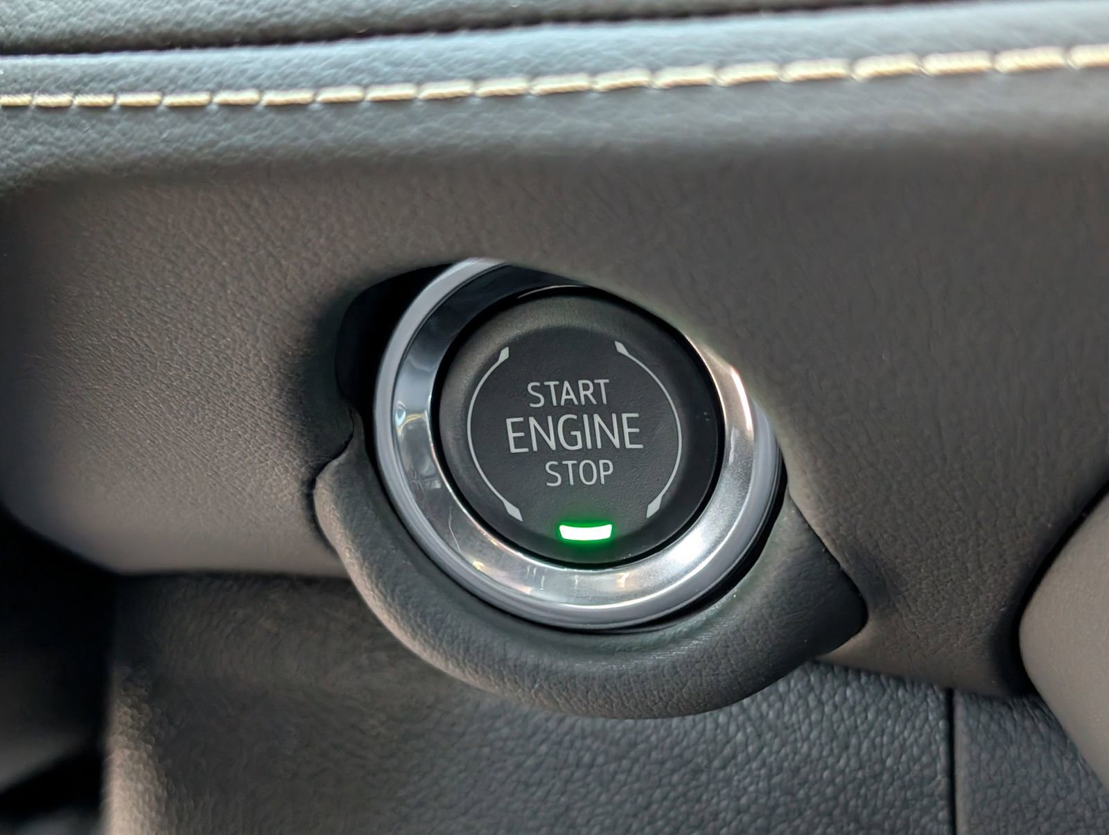 New 2026 Chevrolet Suburban Premier w/ Sun And Tow Package image 26