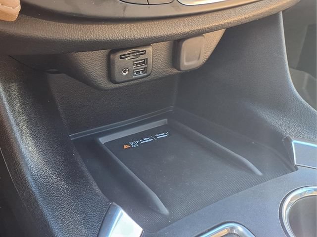 Certified 2023 Chevrolet Traverse Premier FWD image 10