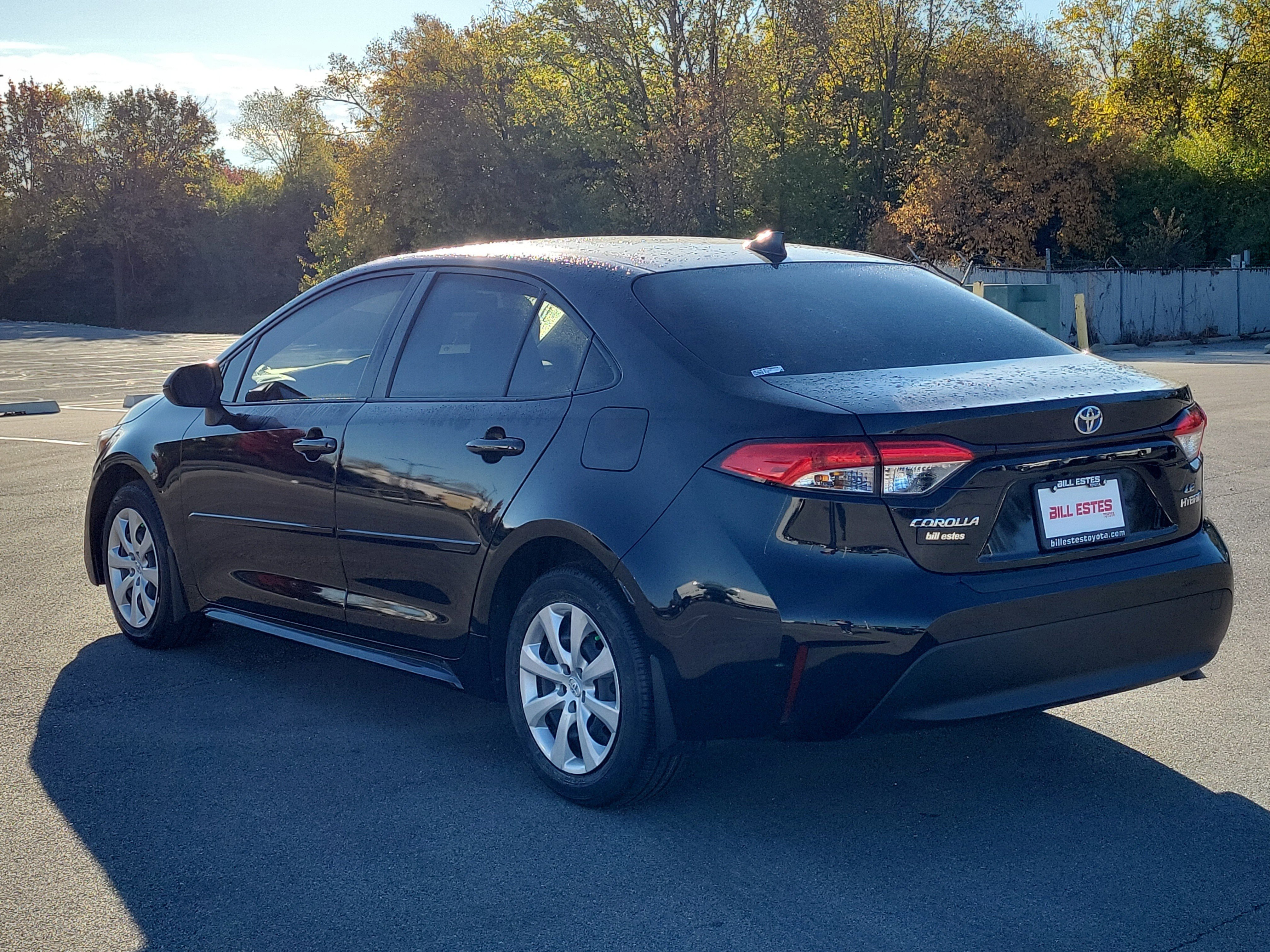 Used 2024 Toyota Corolla LE image 4