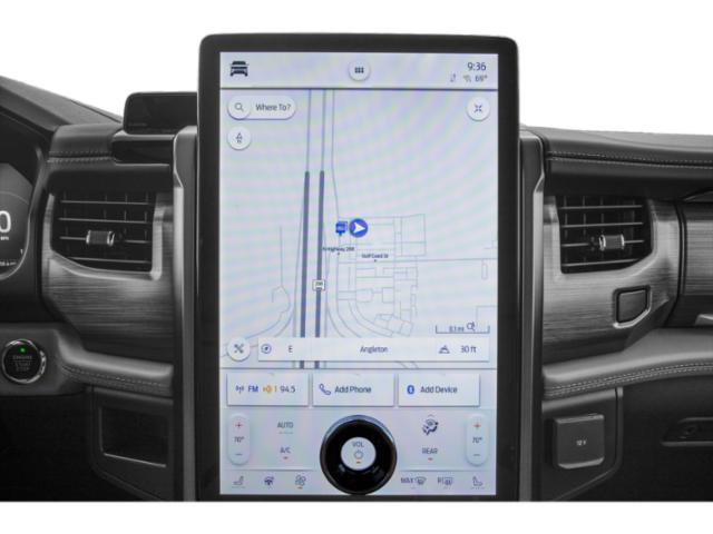 Used 2024 Ford Expedition Platinum image 16