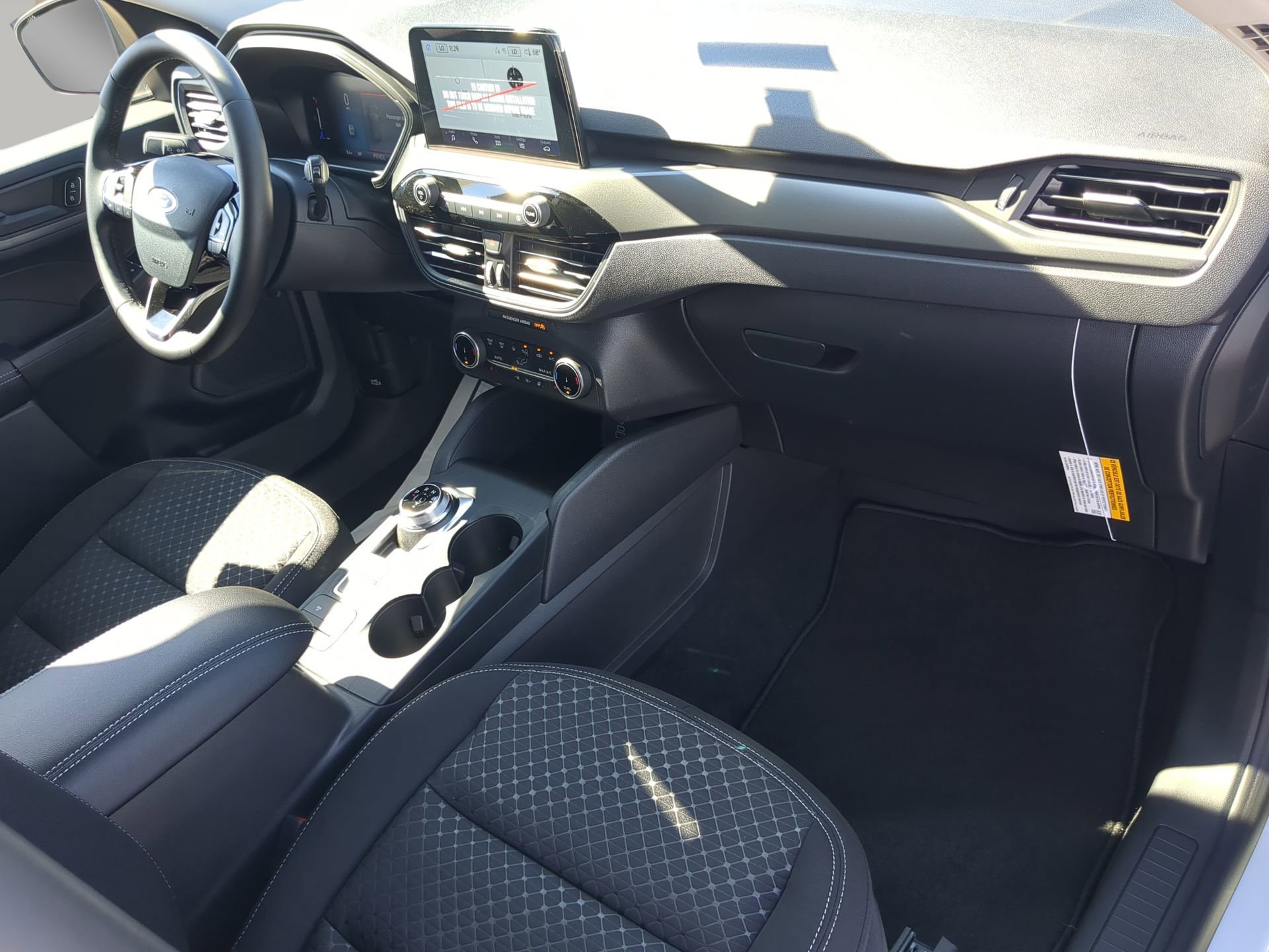 New 2026 Ford Escape Active w/ Cold Weather Package FWD image 44