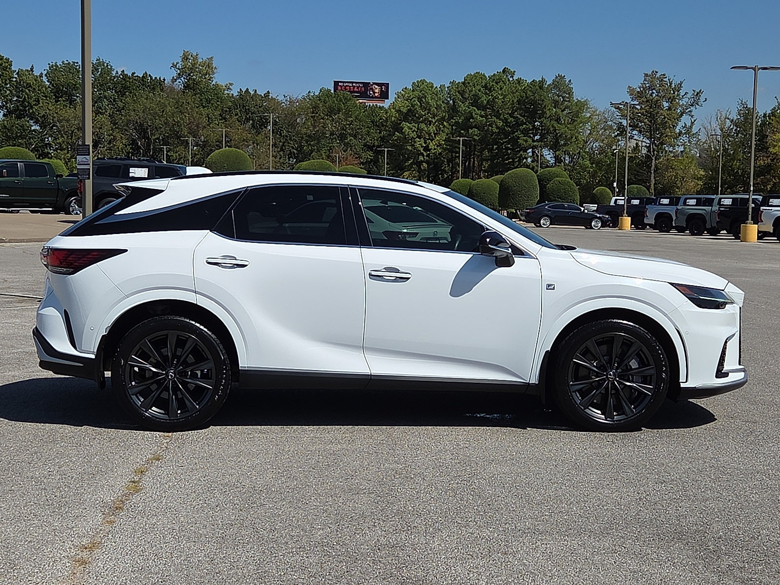 Used 2024 Lexus RX 350 F Sport w/ Convenience Package AWD/4WD image 6