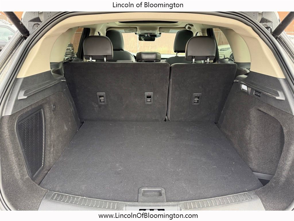 New 2025 Lincoln Corsair Reserve w/ Towing Package image 51