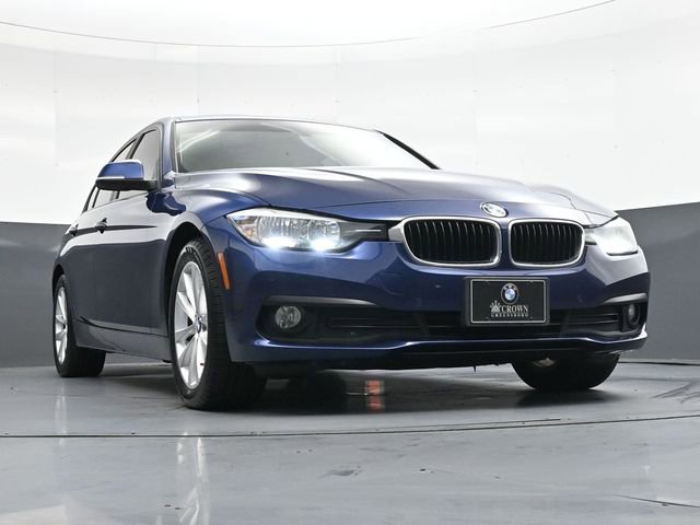 Used 2017 BMW 320i xDrive Sedan image 40