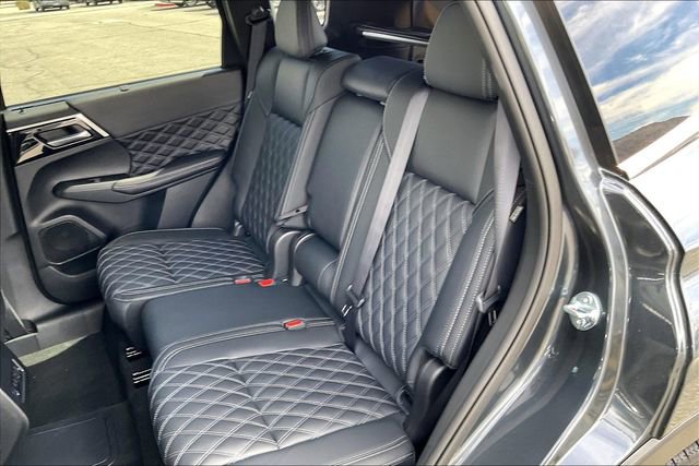 New 2026 Nissan Rogue Platinum image 15