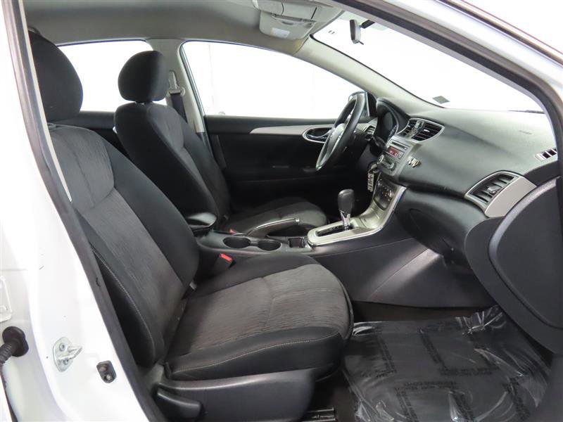 Used 2014 Nissan Sentra SV image 30
