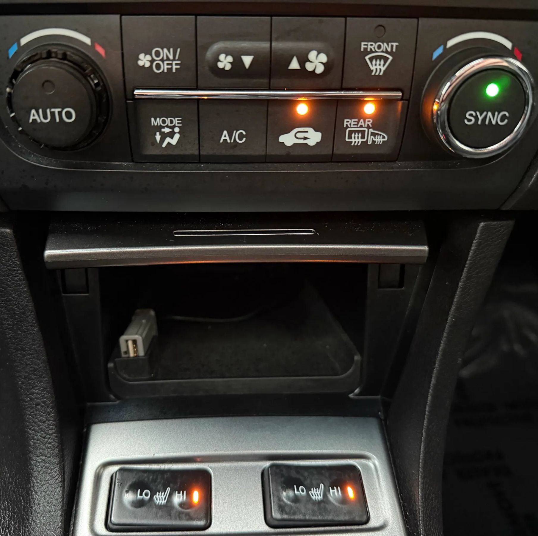 Used 2014 Acura ILX w/ Technology Package image 22