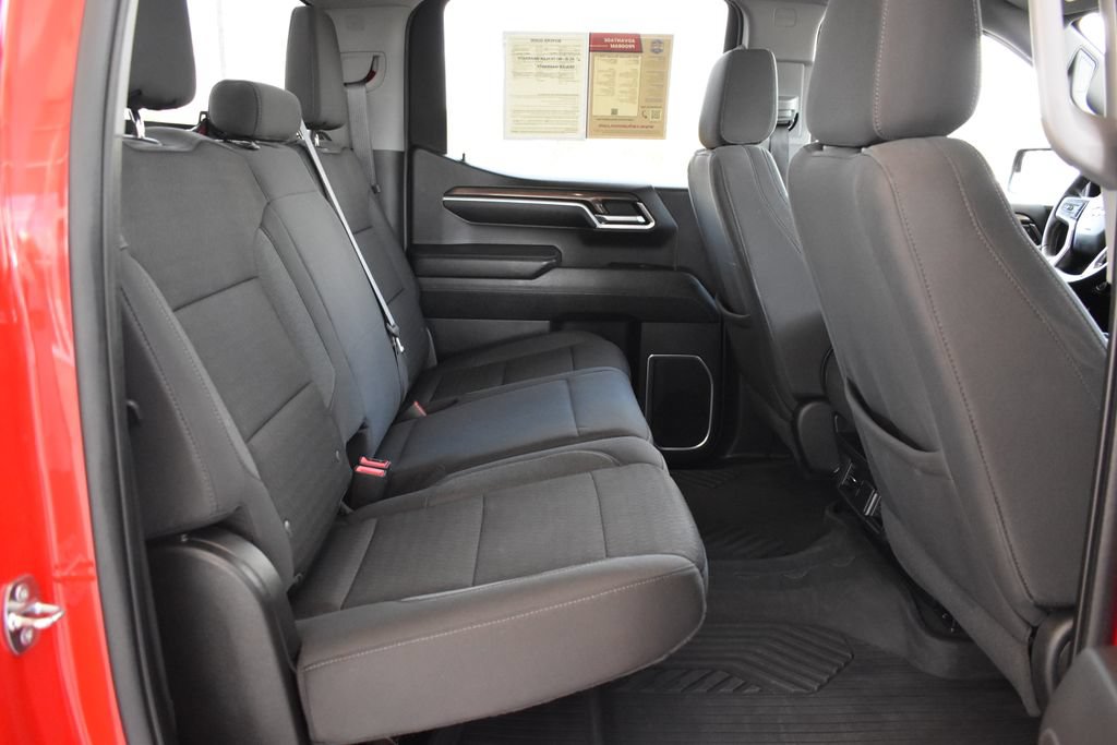 Used 2022 Chevrolet Silverado 1500 LT AWD/4WD image 16