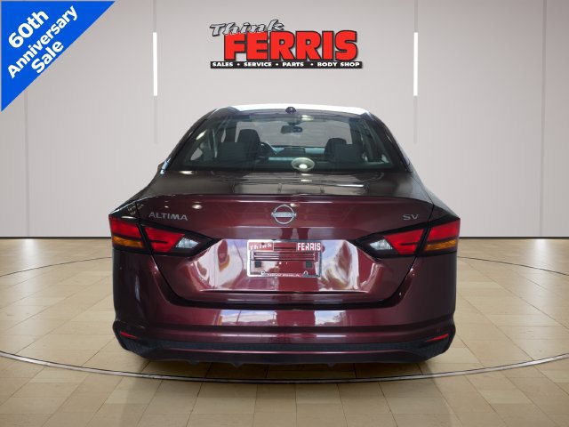 Used 2024 Nissan Altima 2.5 SV FWD image 6