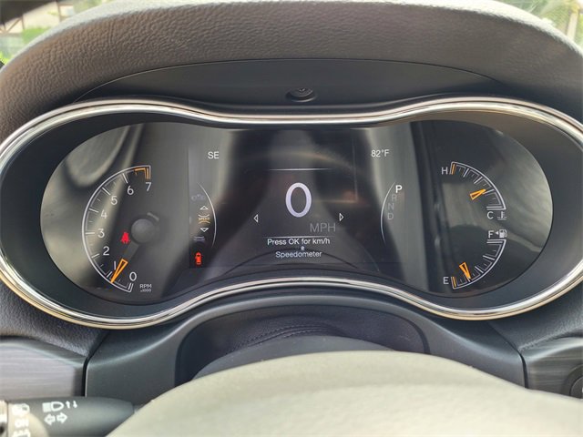 Used 2021 Jeep Grand Cherokee Laredo X image 24