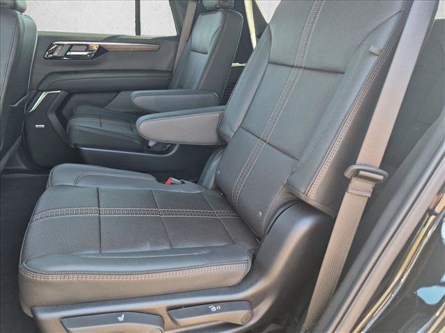 New 2026 Chevrolet Tahoe High Country AWD/4WD image 16