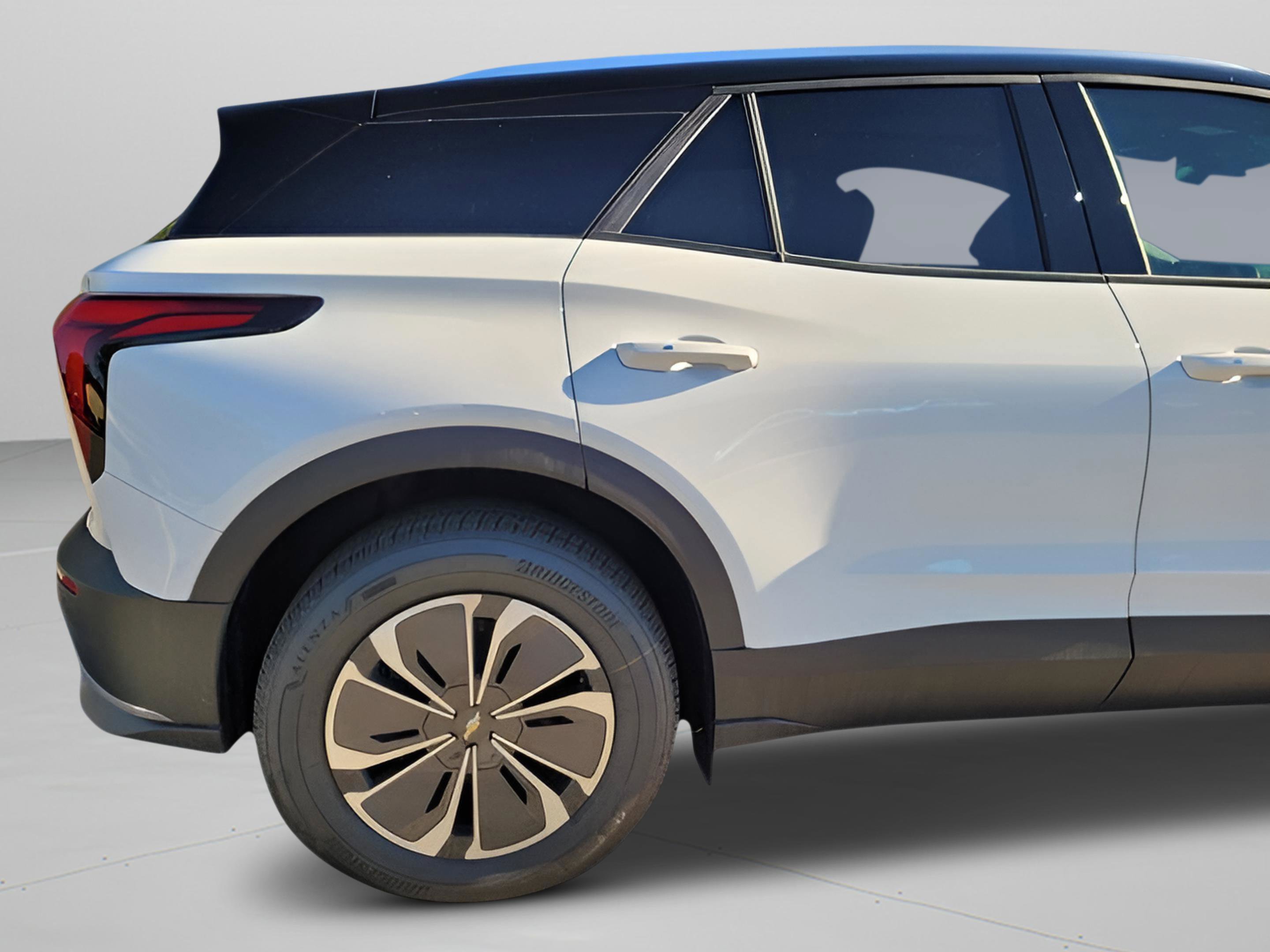 New 2026 Chevrolet Blazer EV LT FWD image 23