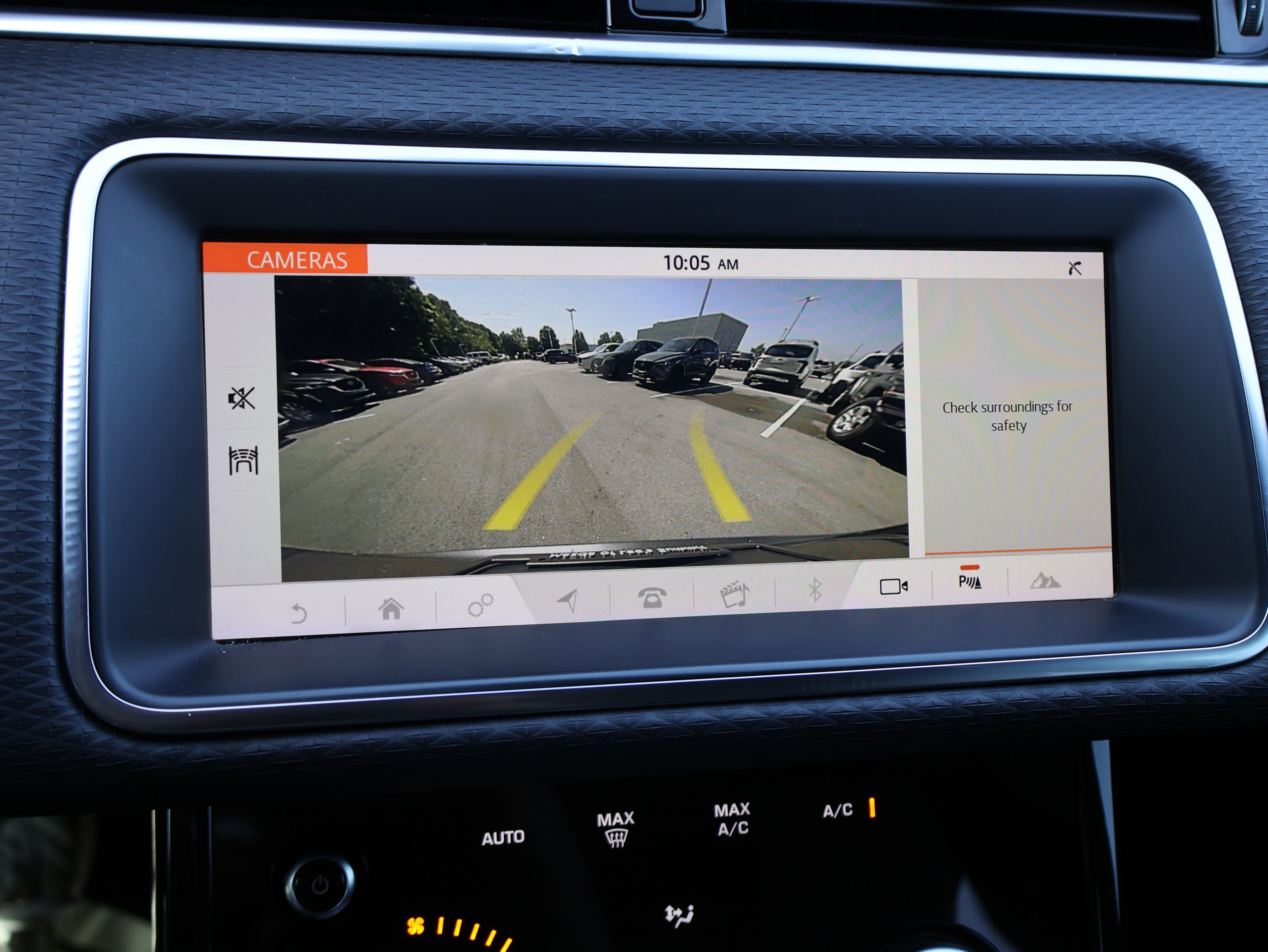 Used 2020 Land Rover Range Rover Evoque S AWD/4WD image 25