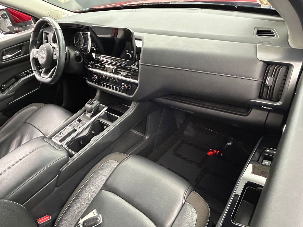 Used 2024 Nissan Pathfinder SL w/ SL Premium Package image 54