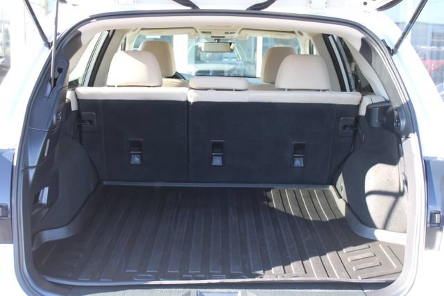 Used 2019 Subaru Outback 2.5i Premium AWD/4WD image 27