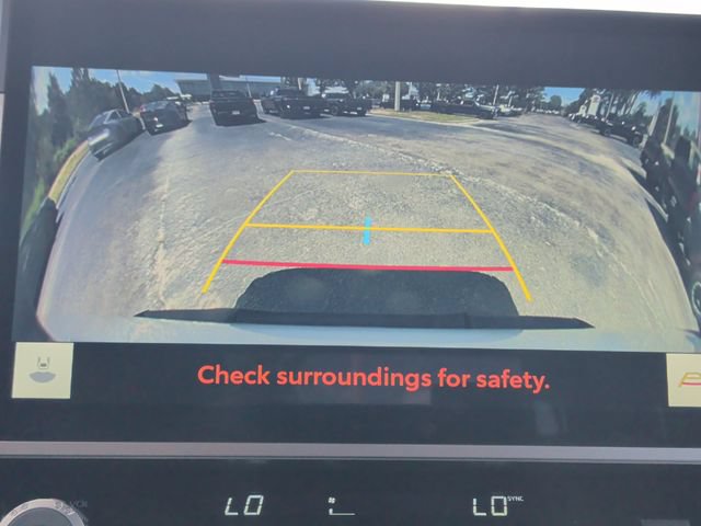 Used 2026 Toyota Tundra SR5 w/ SR5 Premium Package AWD/4WD image 24