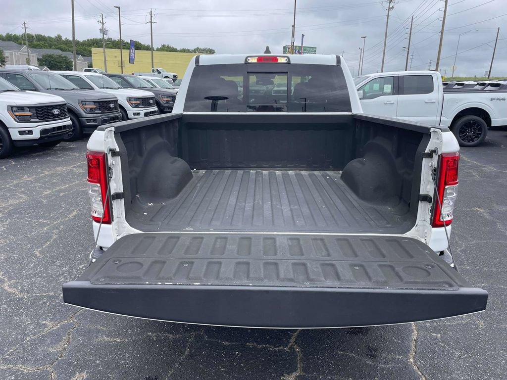 Used 2019 RAM 1500 Big Horn RWD image 10