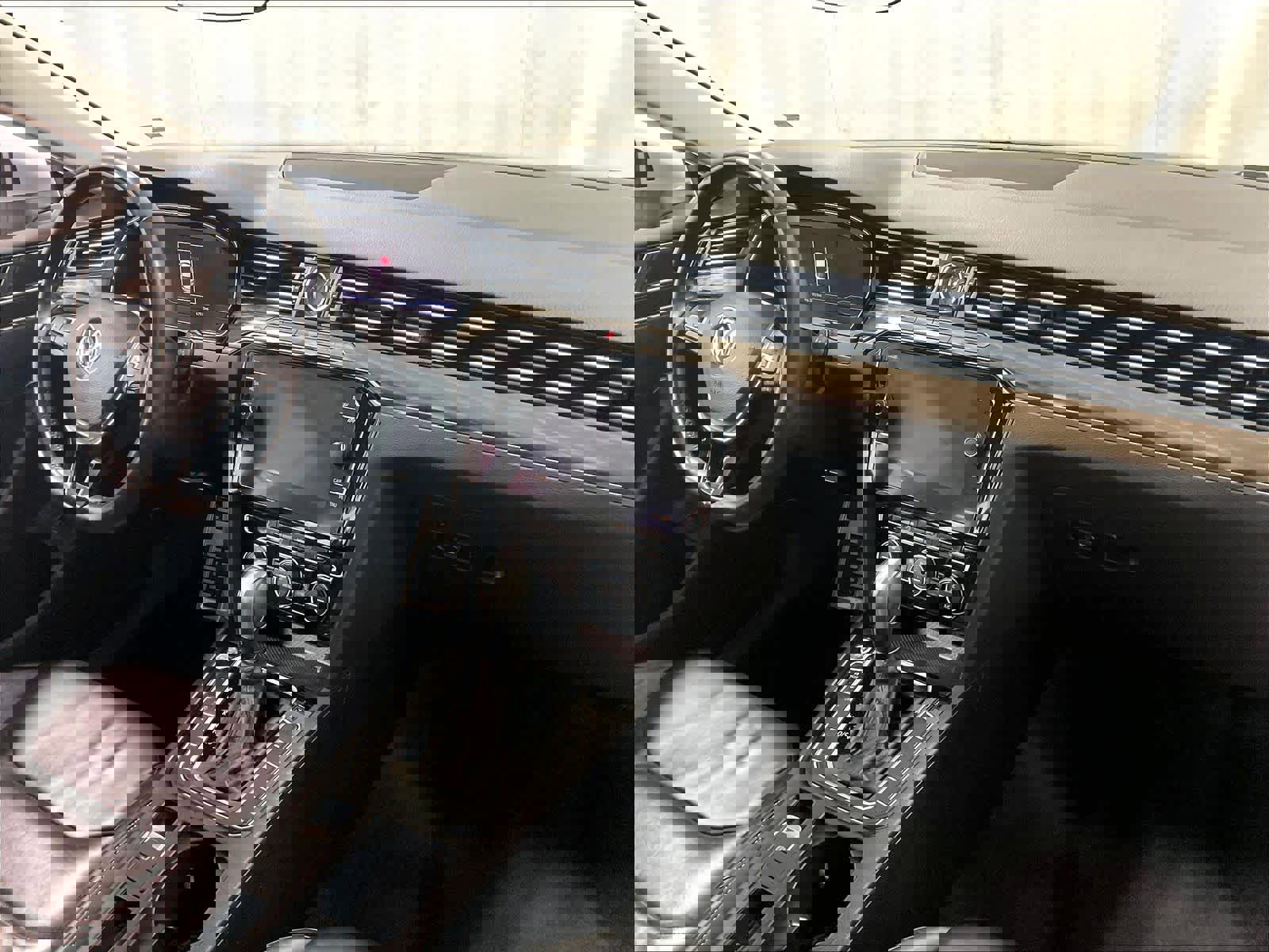 Used 2020 Volkswagen Arteon SEL image 14