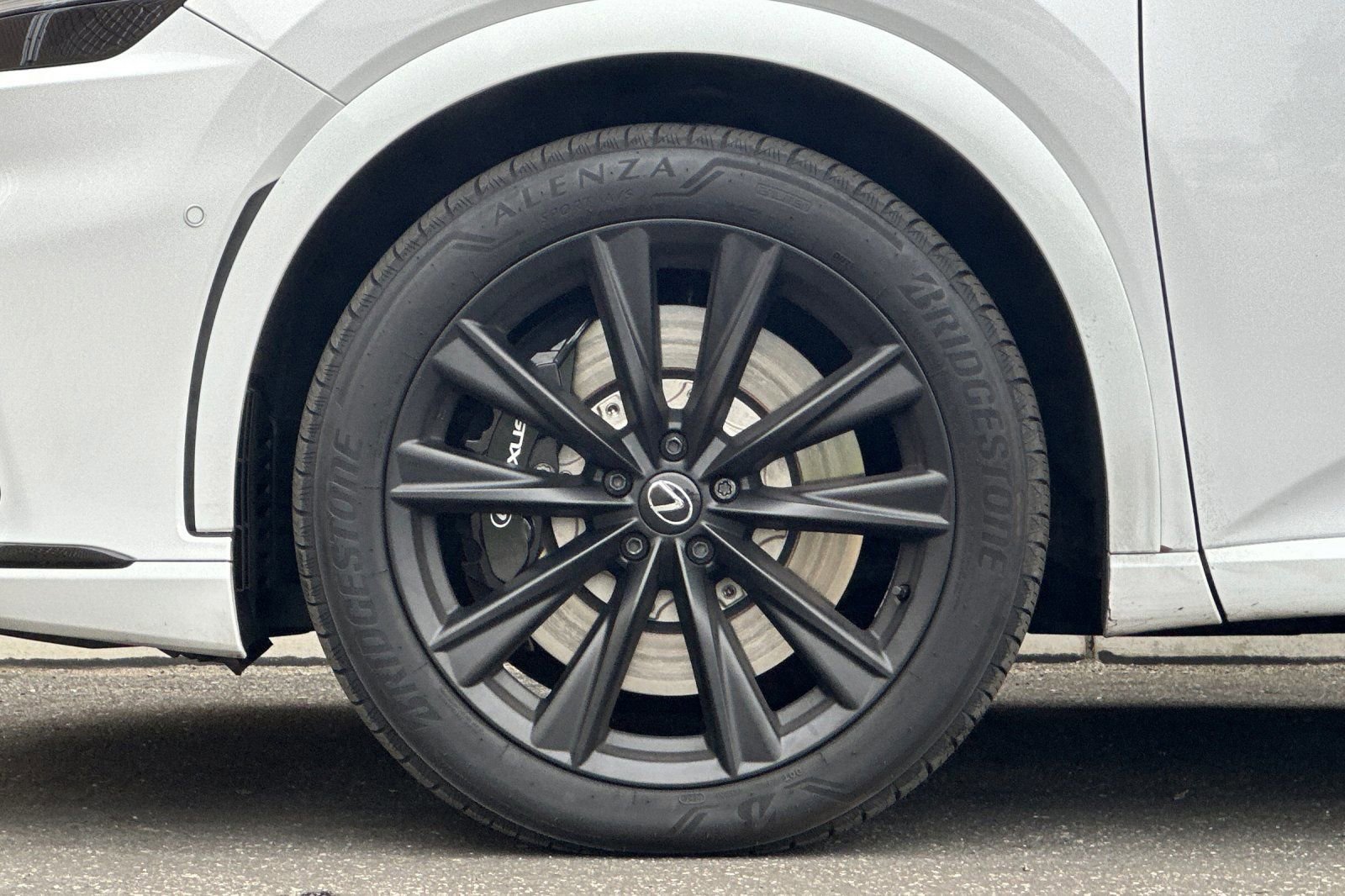 Certified 2024 Lexus RX 500h F Sport image 30