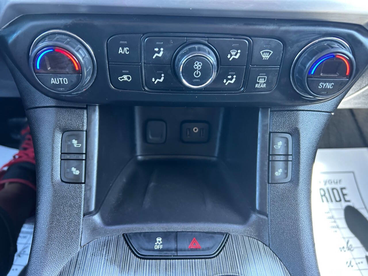 Used 2019 GMC Acadia SLT image 24