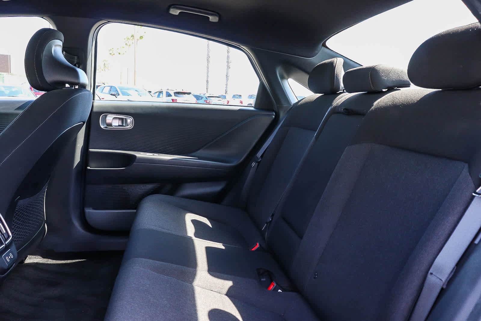 Used 2023 Hyundai Ioniq 6 SE RWD image 17