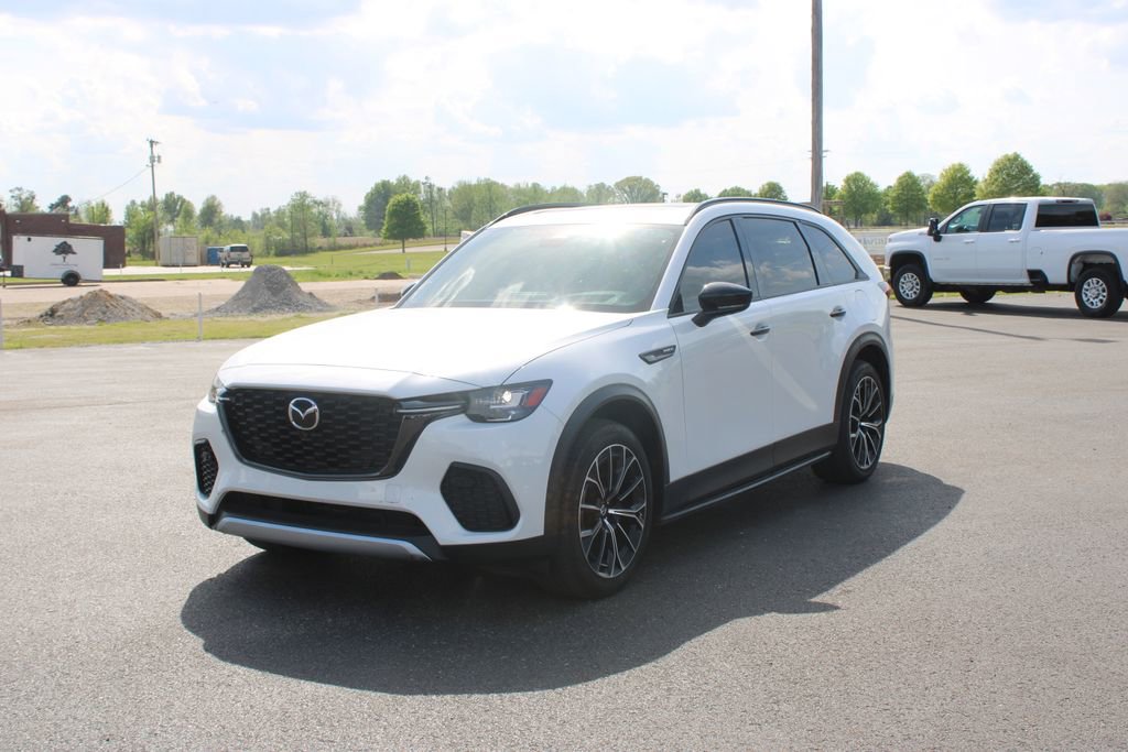 Used 2025 MAZDA CX-70 Plug-In Hybrid w/ Premium Plus image 4