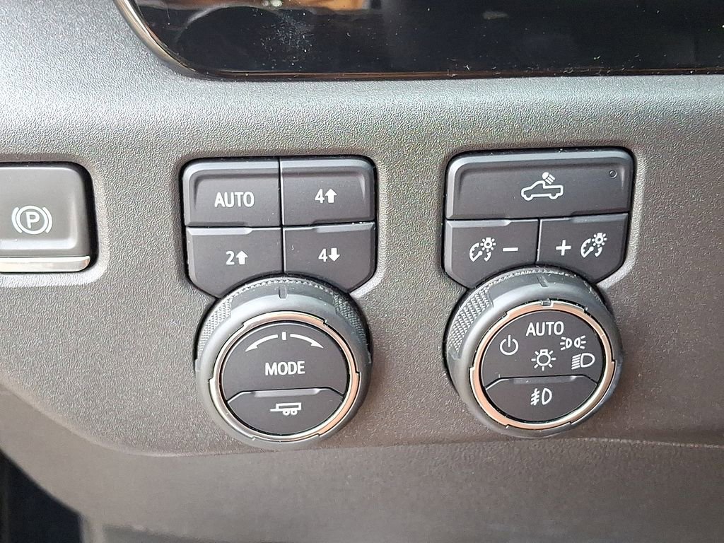 Used 2023 Chevrolet Silverado 1500 RST w/ Z71 Off-Road Package image 24