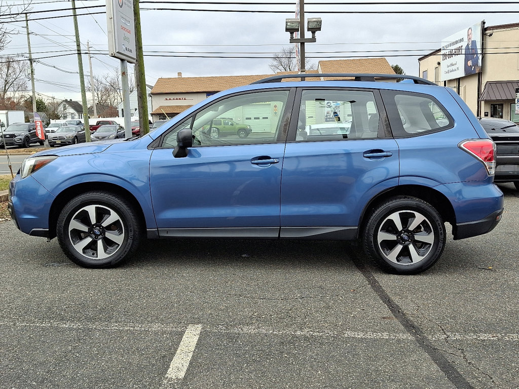 Used 2017 Subaru Forester 2.5i w/ Alloy Wheel Package image 2
