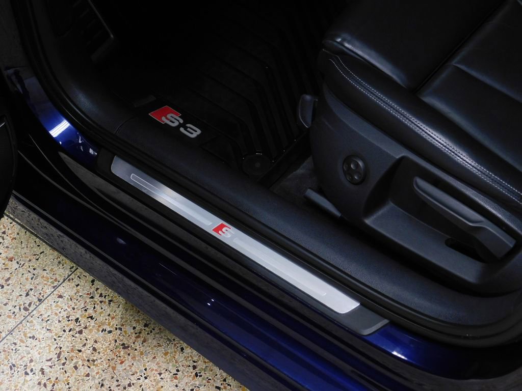 Used 2018 Audi S3 Prestige AWD/4WD image 31