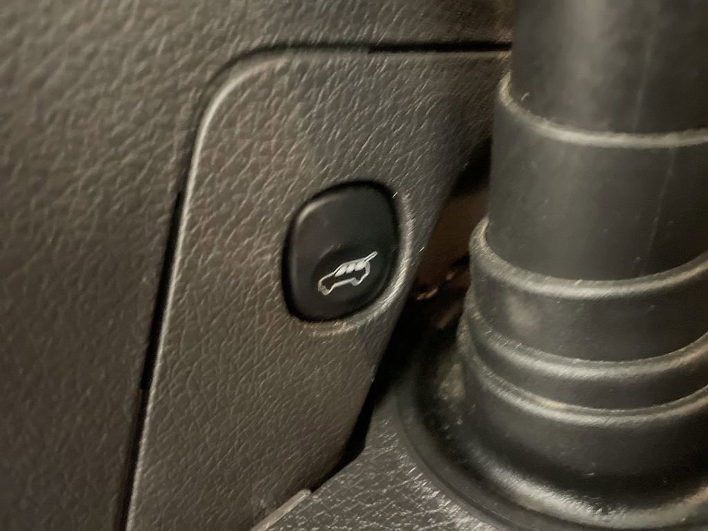 Used 2018 Ford Flex SEL w/ Equipment Group 202A FWD image 31