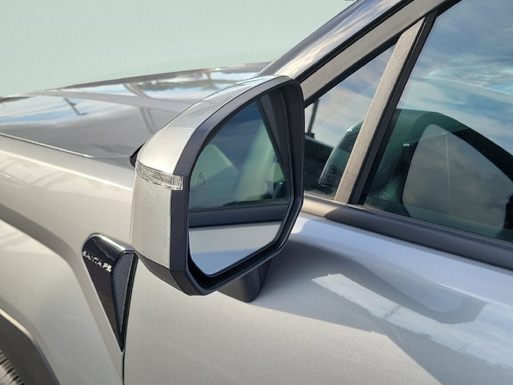 Certified 2026 Hyundai Santa Fe SEL FWD image 28