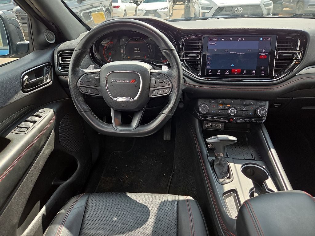 Used 2025 Dodge Durango GT AWD/4WD image 17