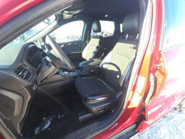 Used 2024 Ford Escape ST-Line w/ Cold Weather Package image 27